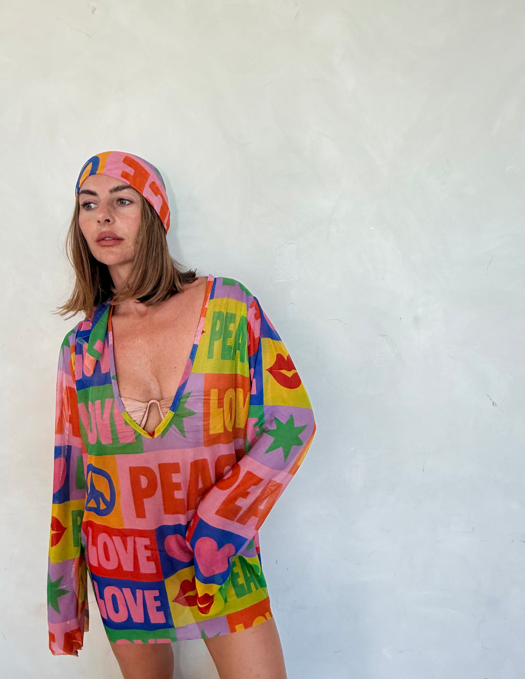 Peace&Love V- Neck Top