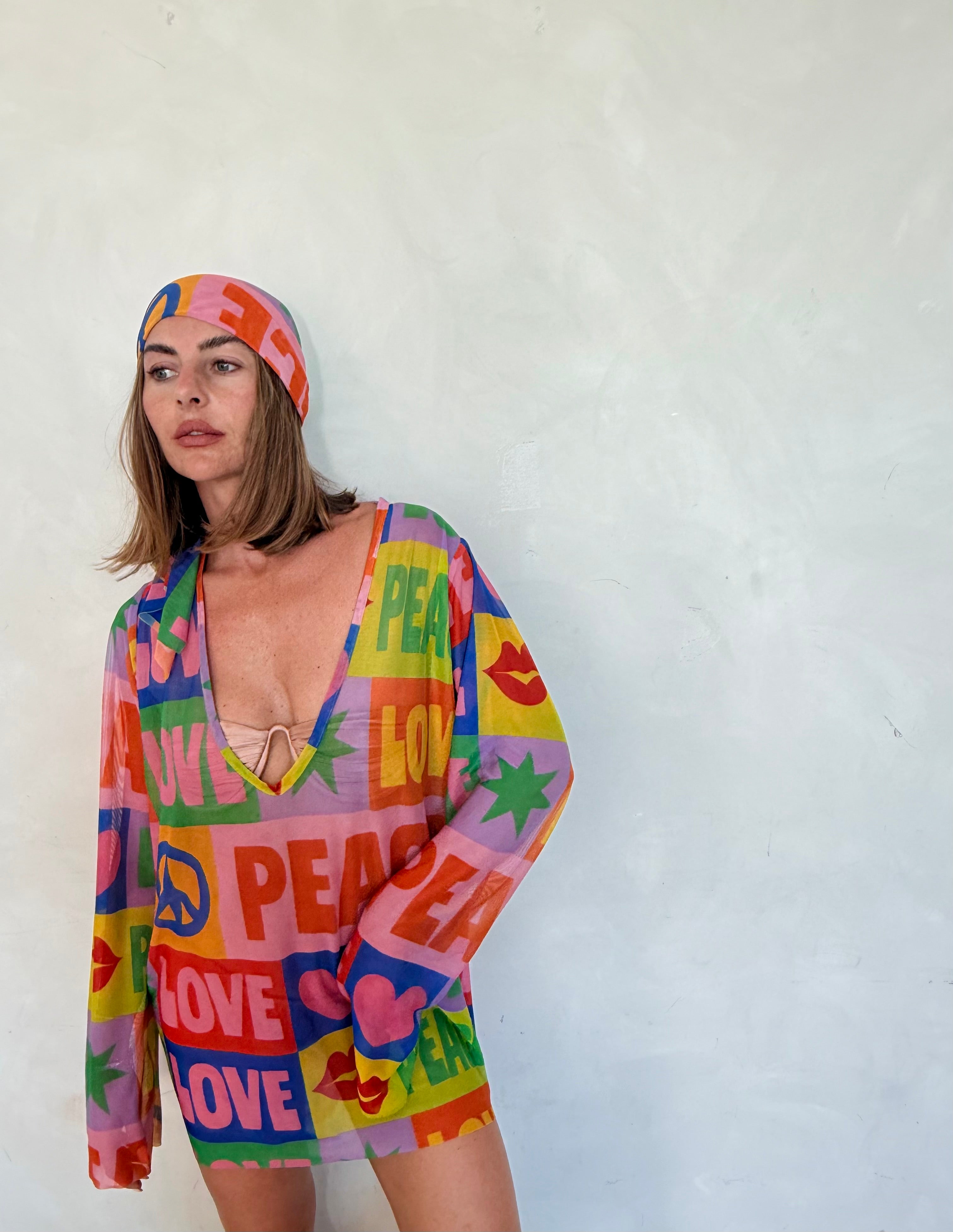 Peace&Love V- Neck Top