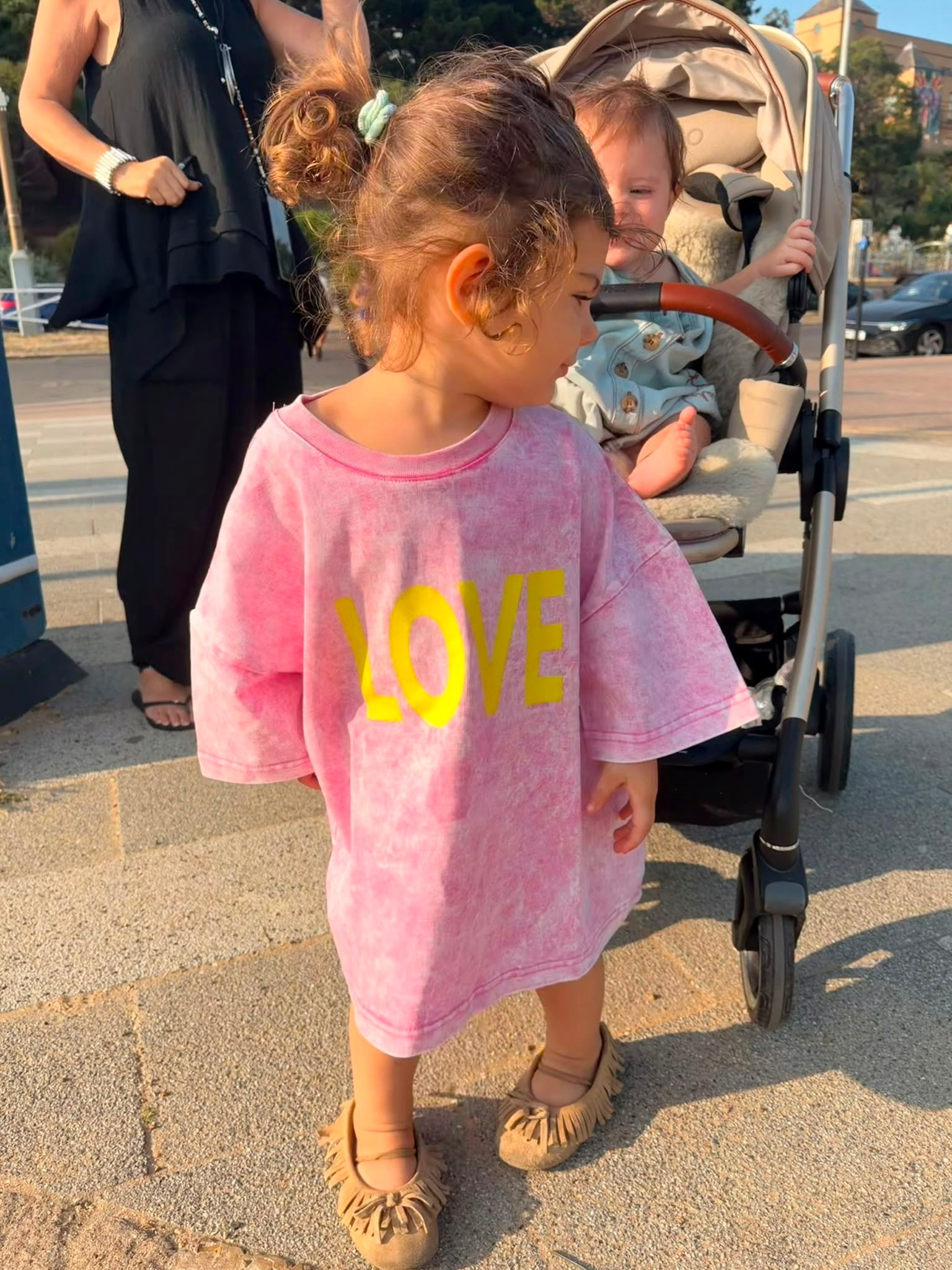 Kids Love Tee
