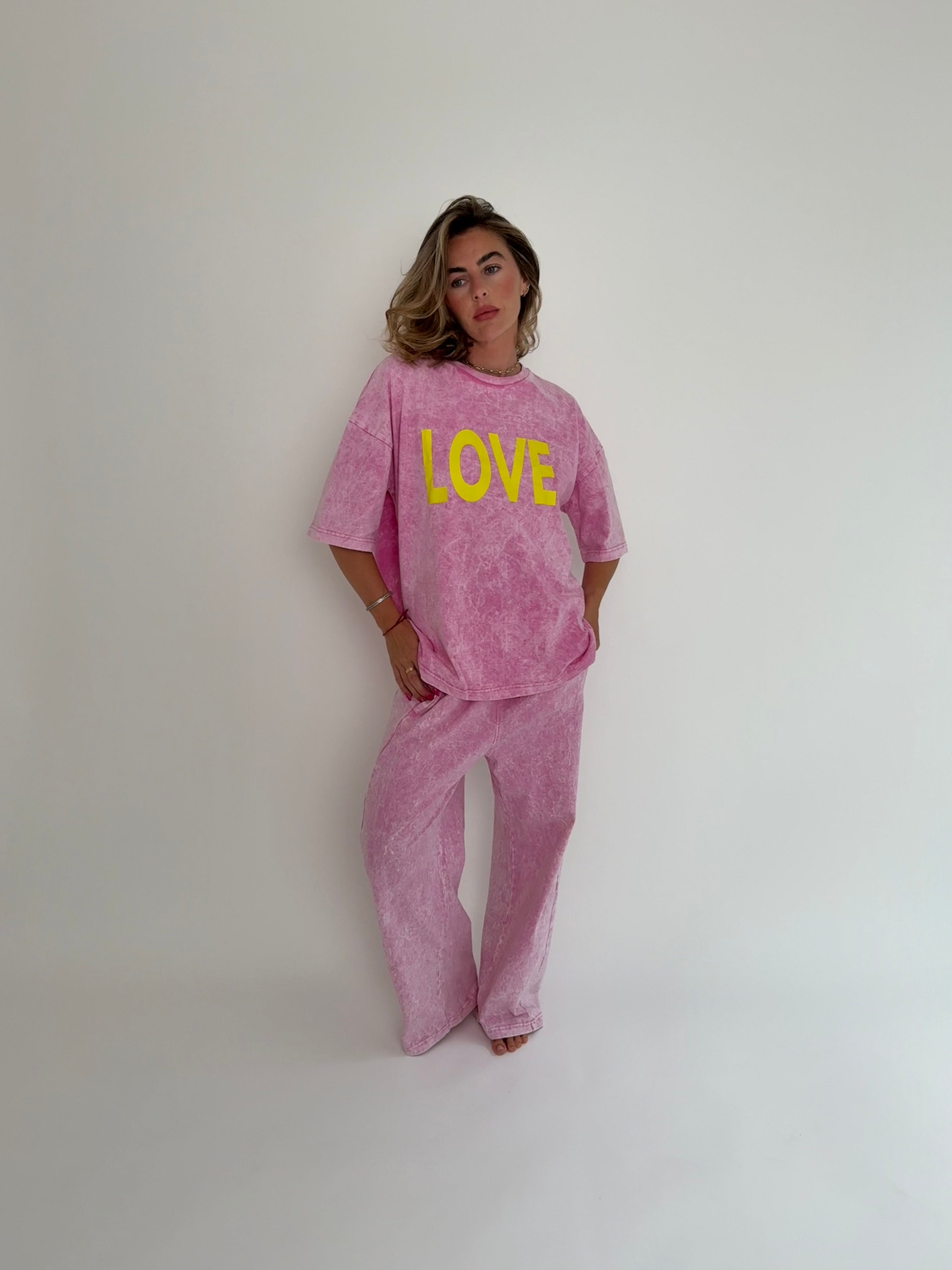 Love Tee