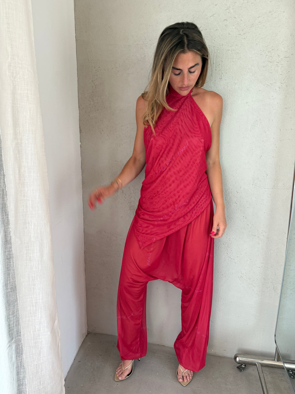 Berry Peace & Love Hareem