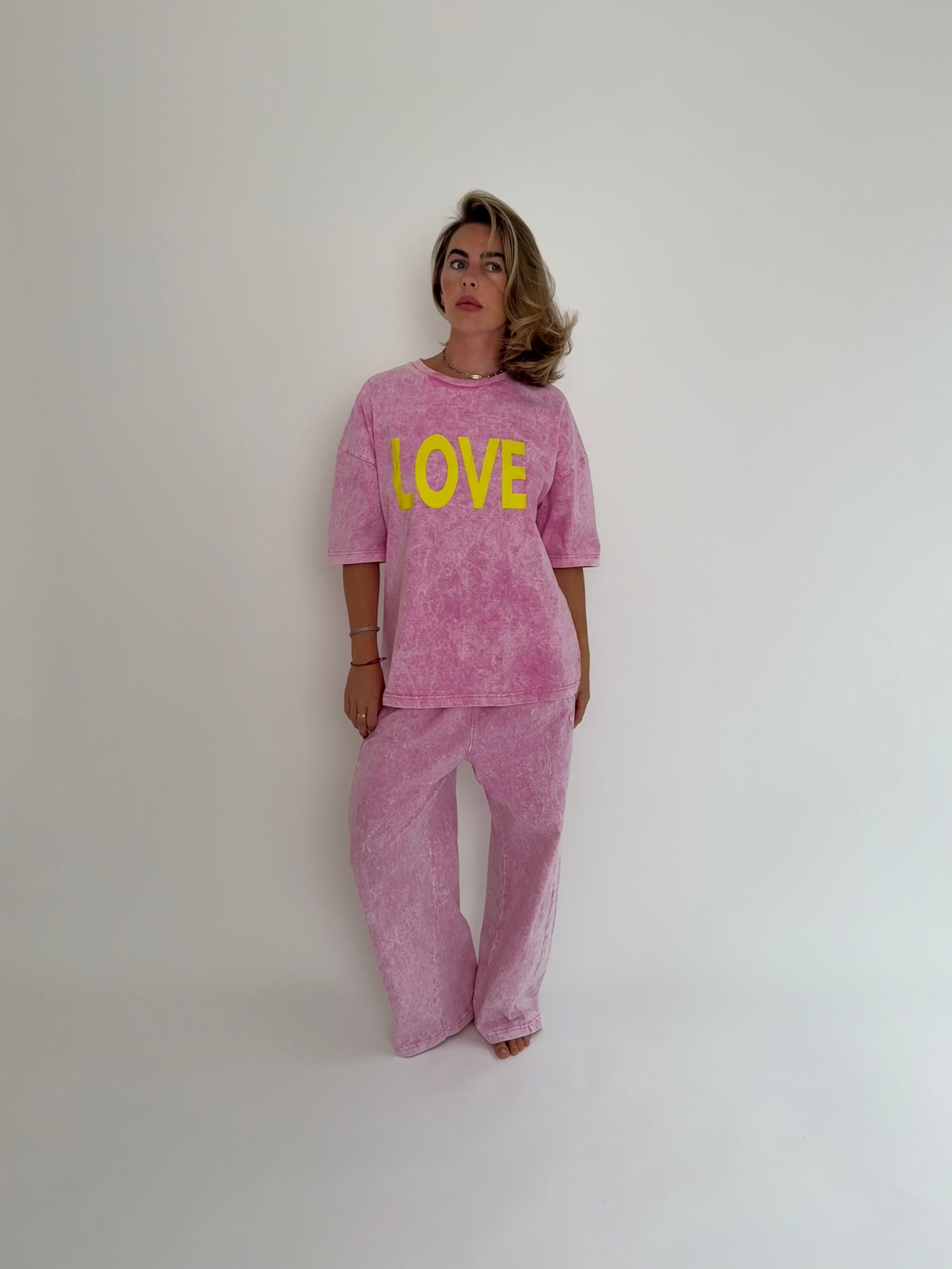 Love Tee