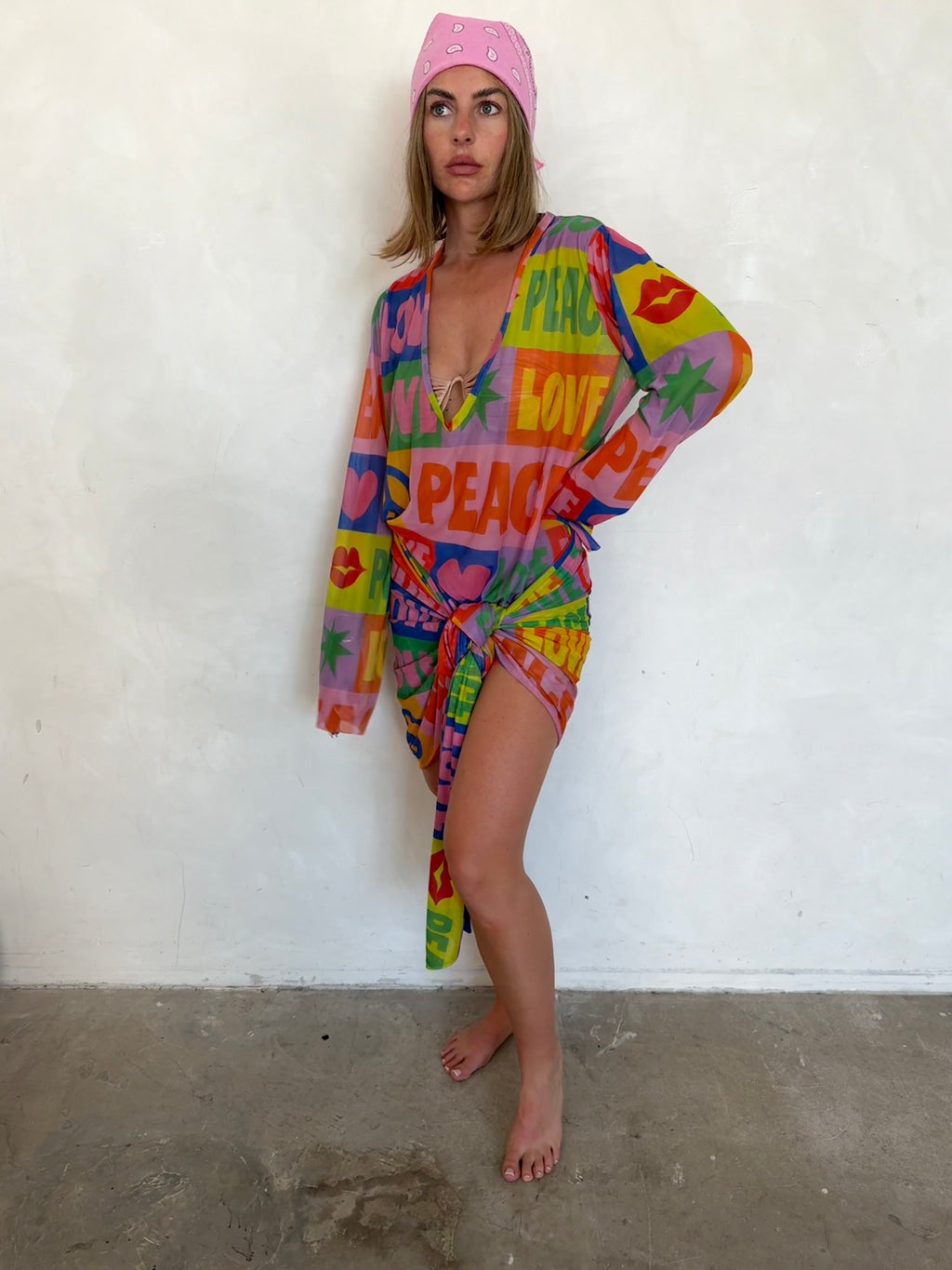 Peace&Love V- Neck Top